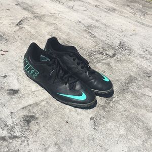 Nike Indoor Soccer Cleats